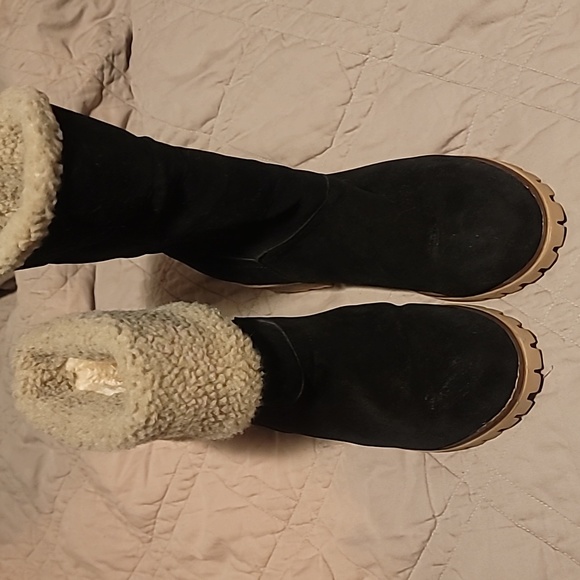 No brand size 8, short heel lined boots, worn once - Picture 2 of 6